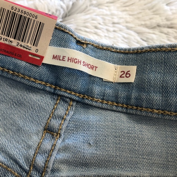 Levi’s mile high short - Picture 4 of 6